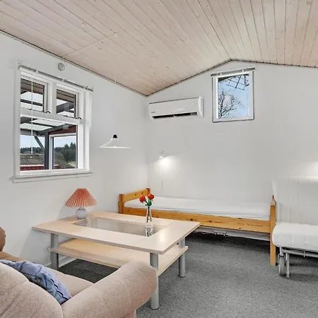 3 Bedroom Amazing In Give 度假居 吉弗