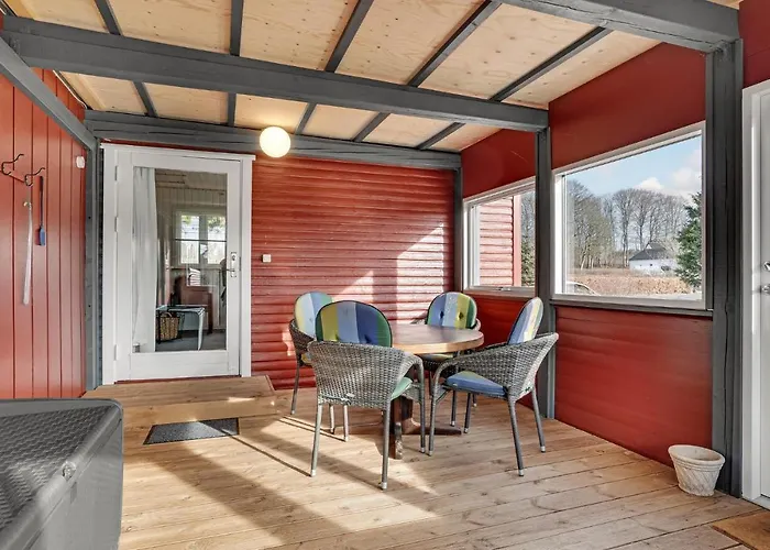 別荘 3 Bedroom Amazing In ギブ