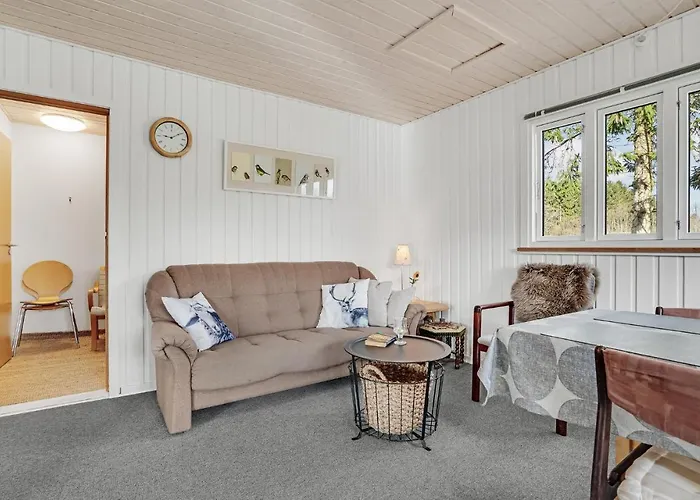 3 Bedroom Amazing In ギブ